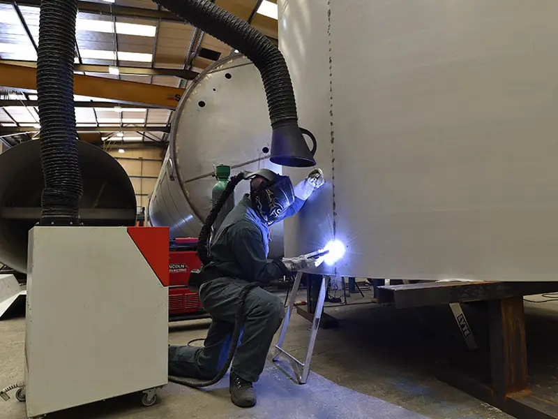 welder-1